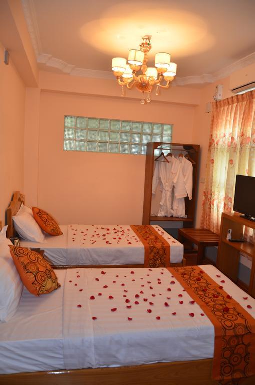 Royal Yadanarbon Hotel Мандалай Номер фото