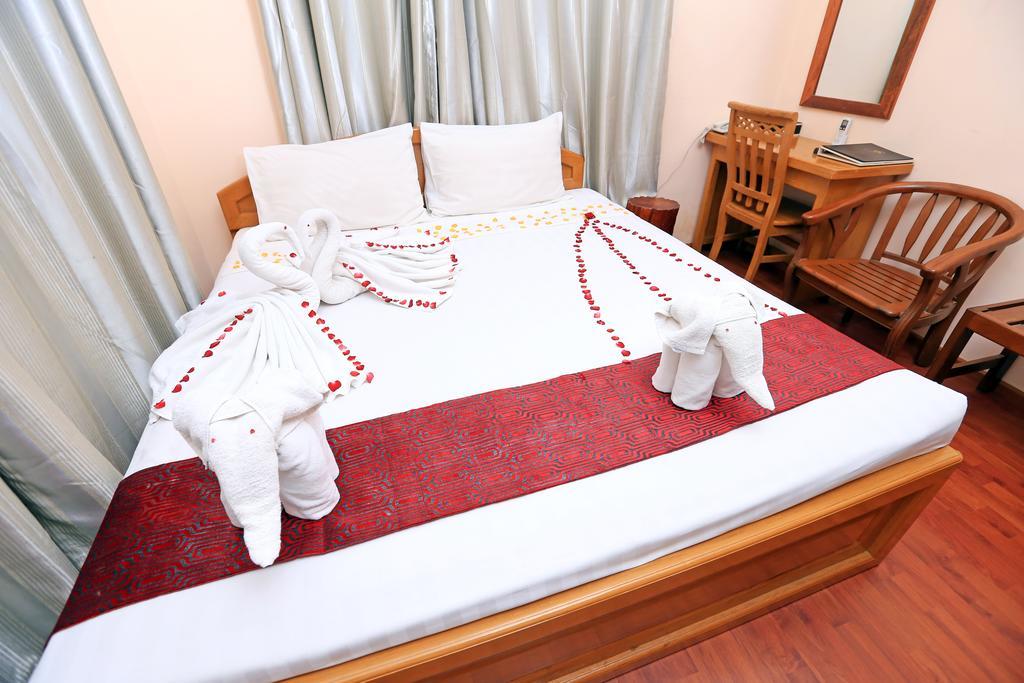 Royal Yadanarbon Hotel Мандалай Экстерьер фото